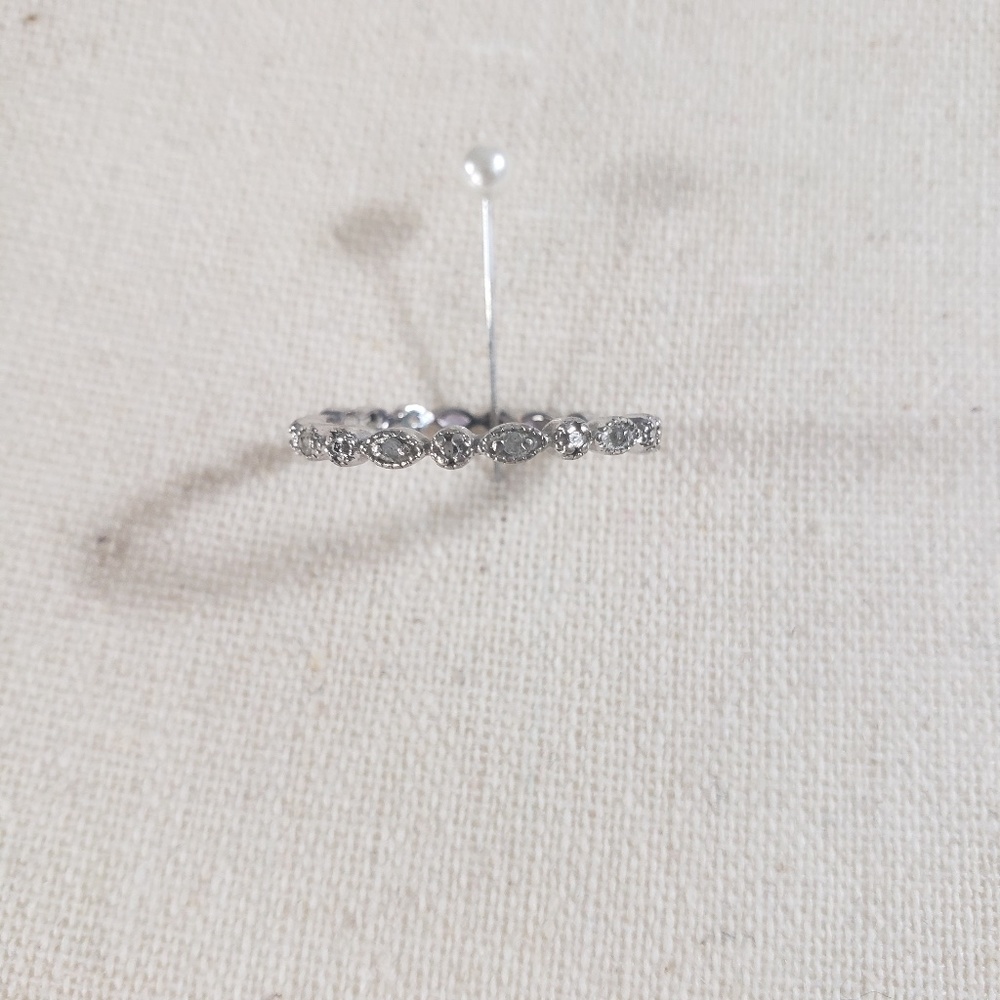 Sz 9 Sterling Silver & Diamond Thin Band Ring